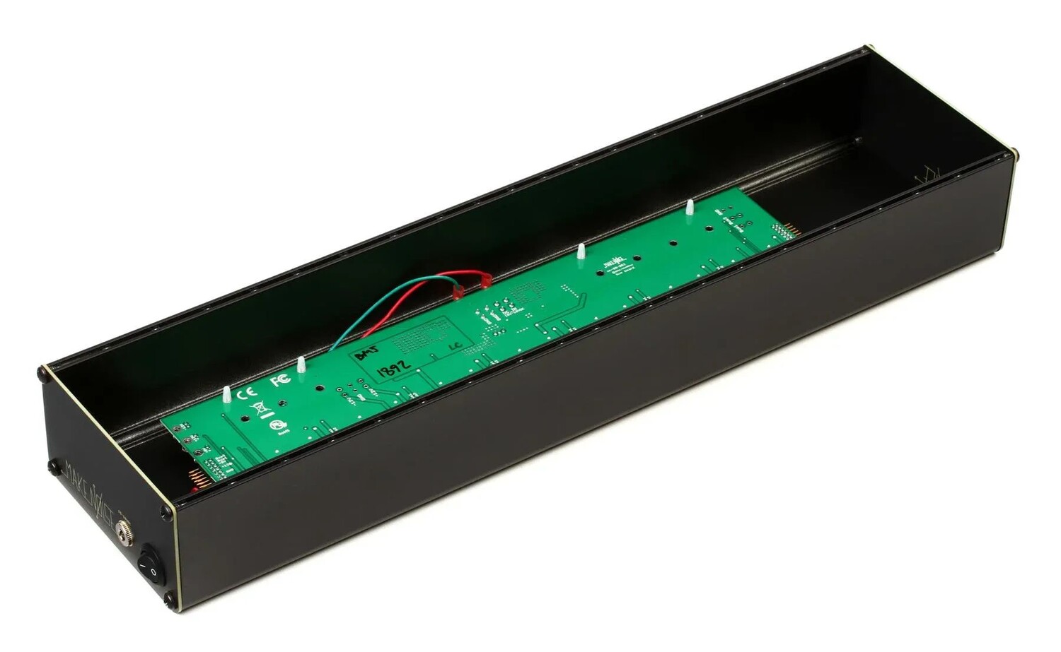 

Корпус Make Noise Skiff Eurorack с блоком питания