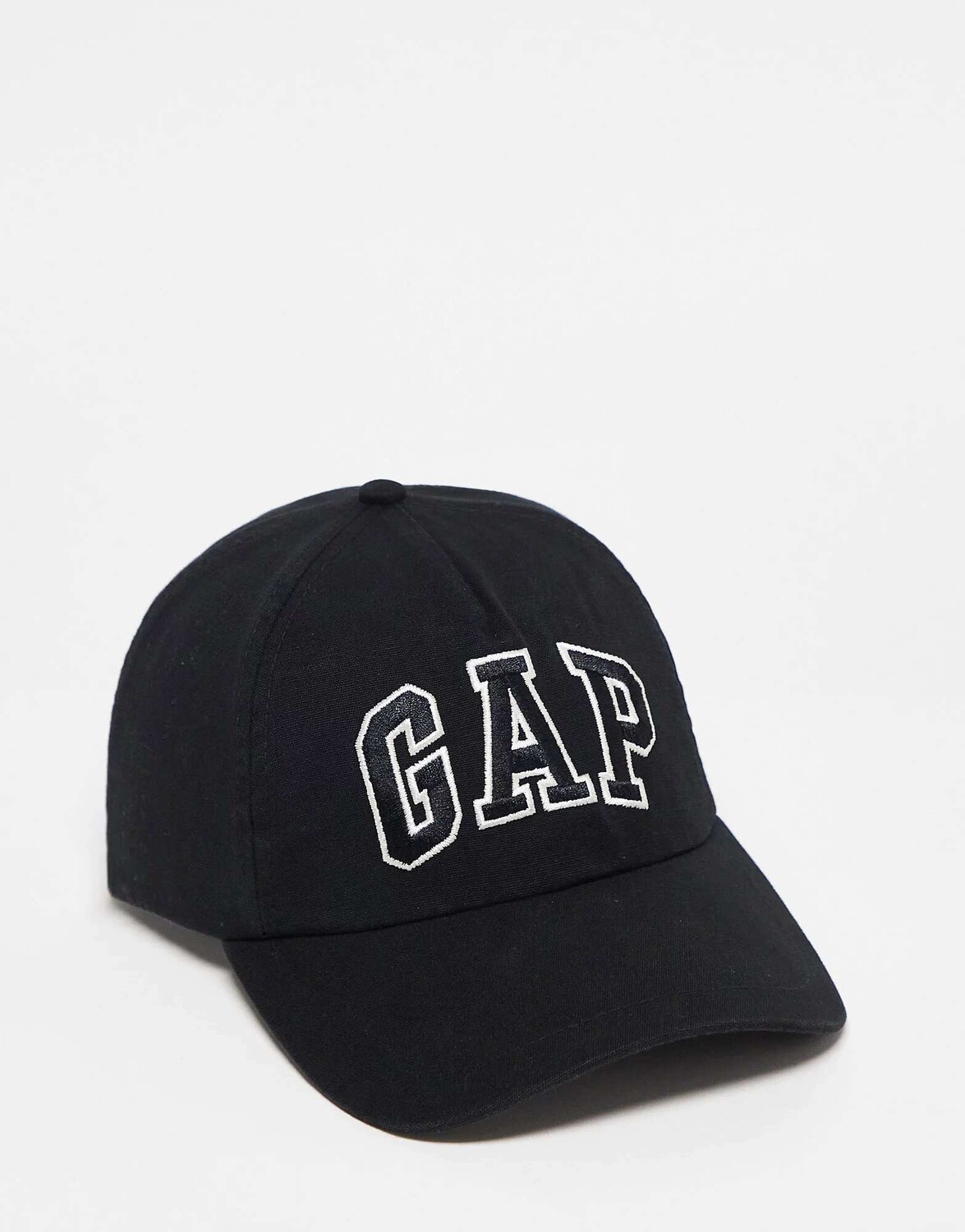 

Эксклюзивная черная кепка с логотипом GAP