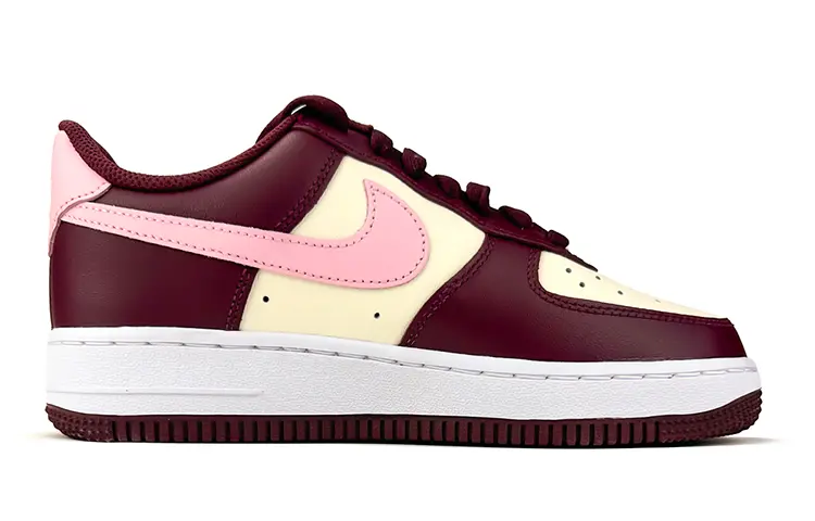

Кроссовки унисекс Nike Air Force 1 Low Skate, красный / белый