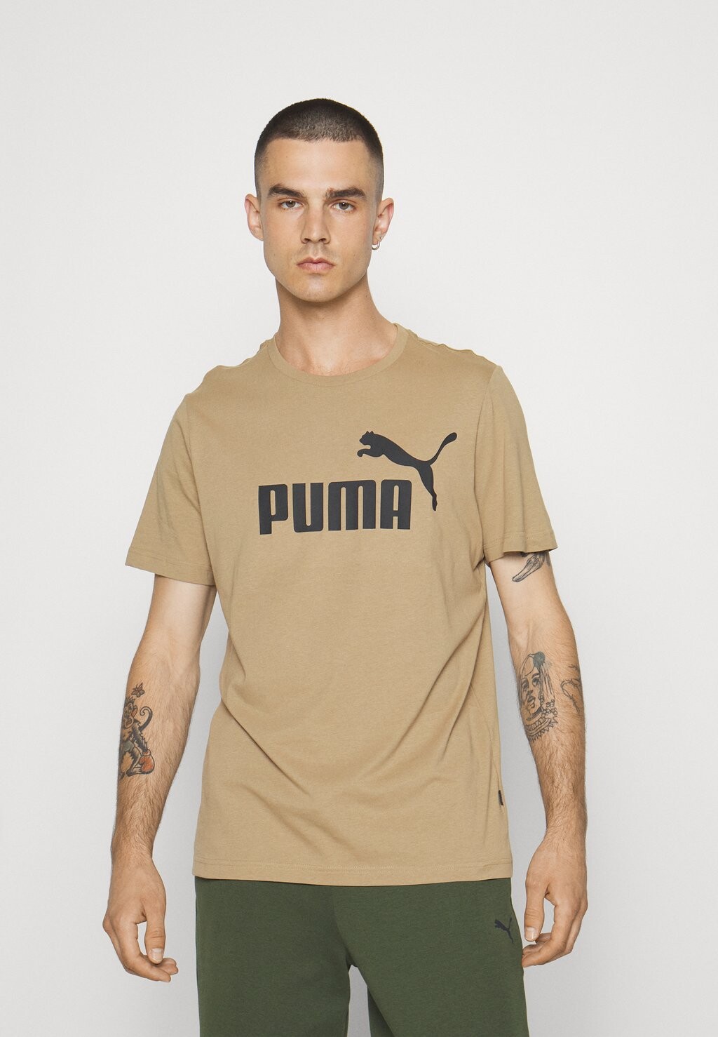 

Футболка с принтом ESS LOGO Puma, поджаренная