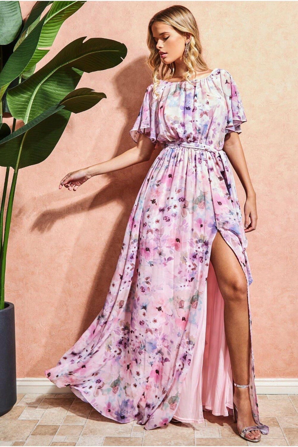 

Платье макси с запахом сзади и развевающимися рукавами Goddiva, розовый