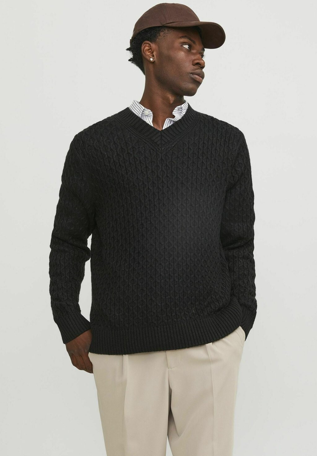 

Свитер Jorcosy Cable Vneck Jack & Jones, черный