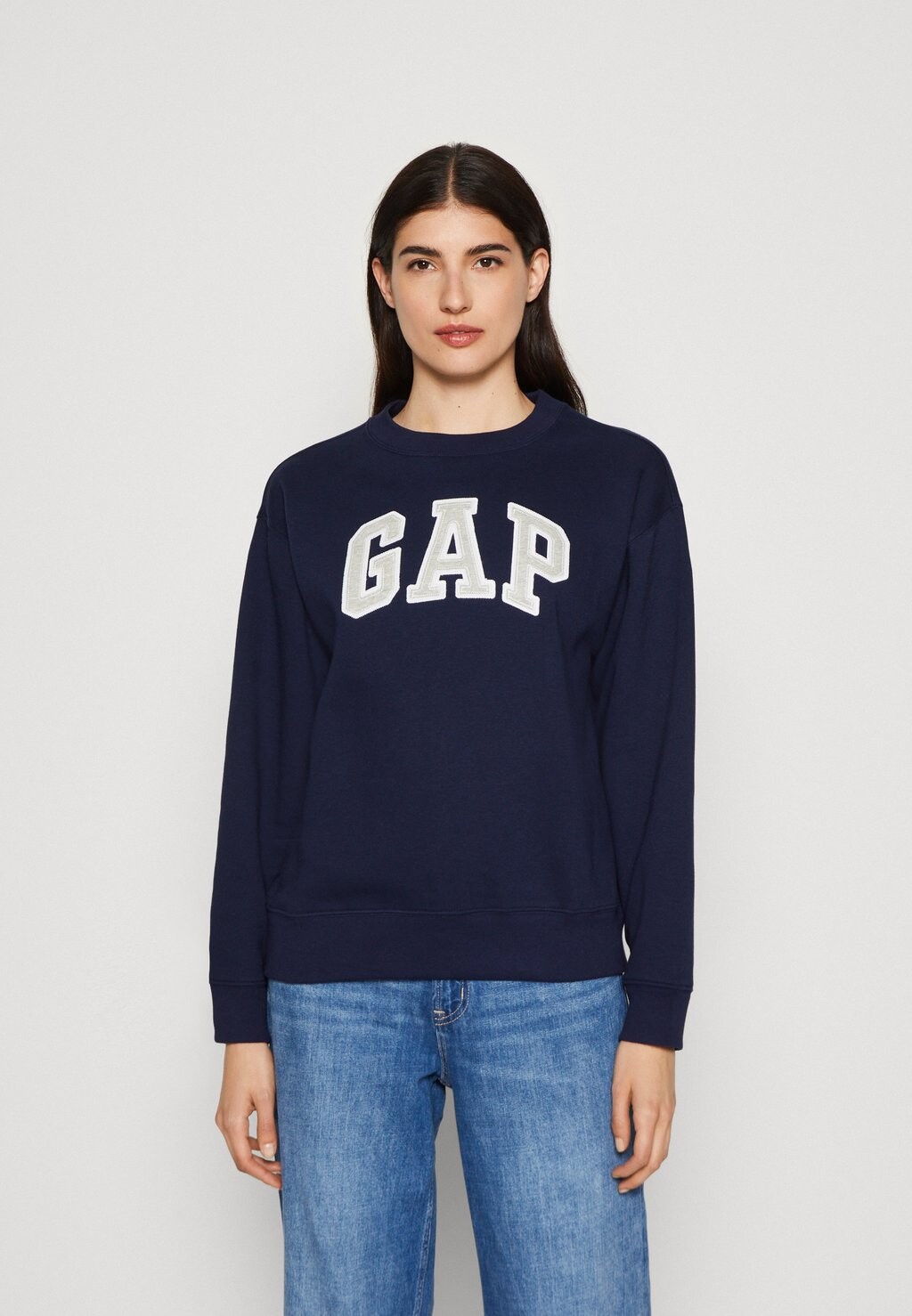

Толстовка GAP Heritage Crew, темно-синяя форма, Синий;черный