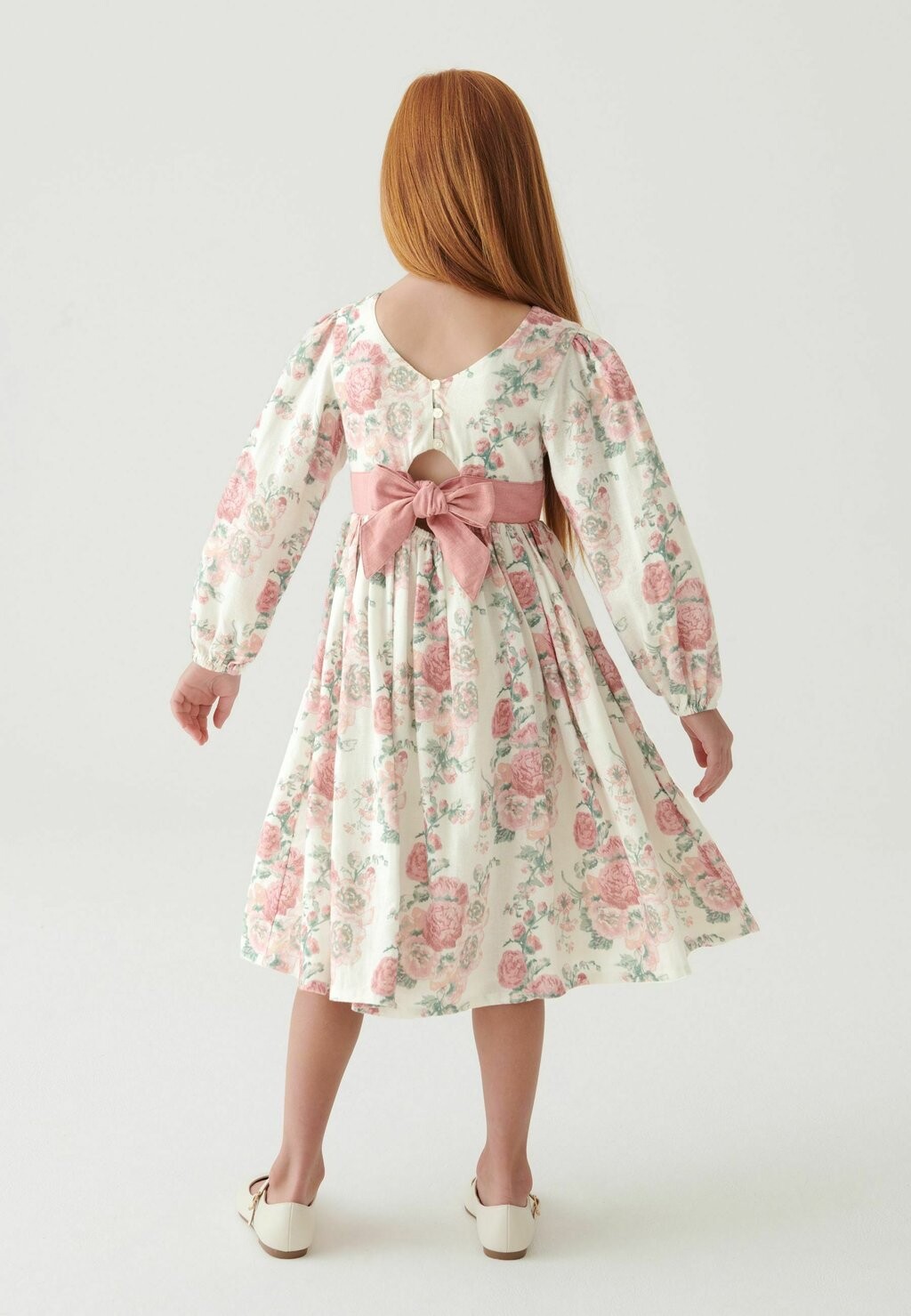 

Дневное платье LONG SLEEVE PARTERE MIDI REGULAR FIT Laura Ashley, цвет white