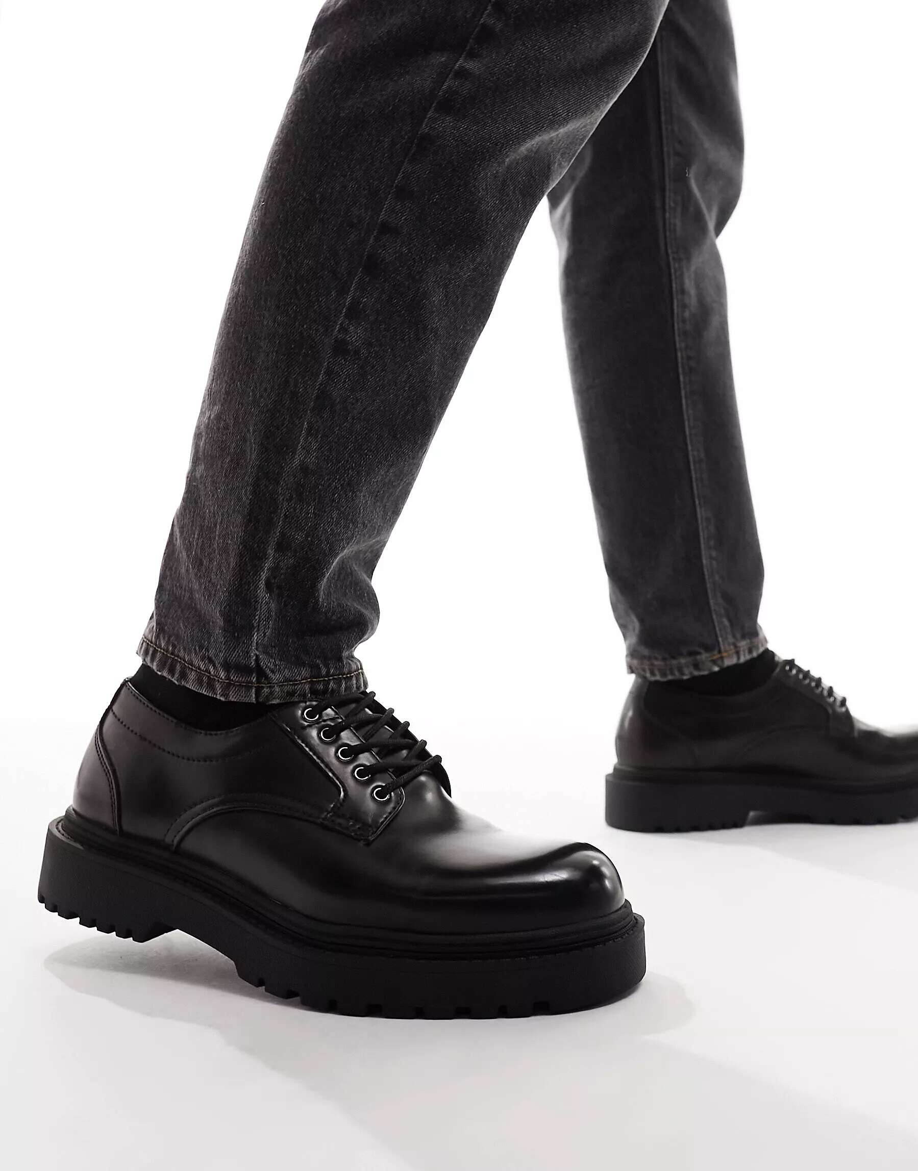 Элегантные туфли на шнуровке Pull&Bear темно-бордового цвета