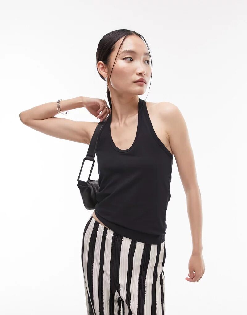 

Черный топ с воротником-хомутом Topshop