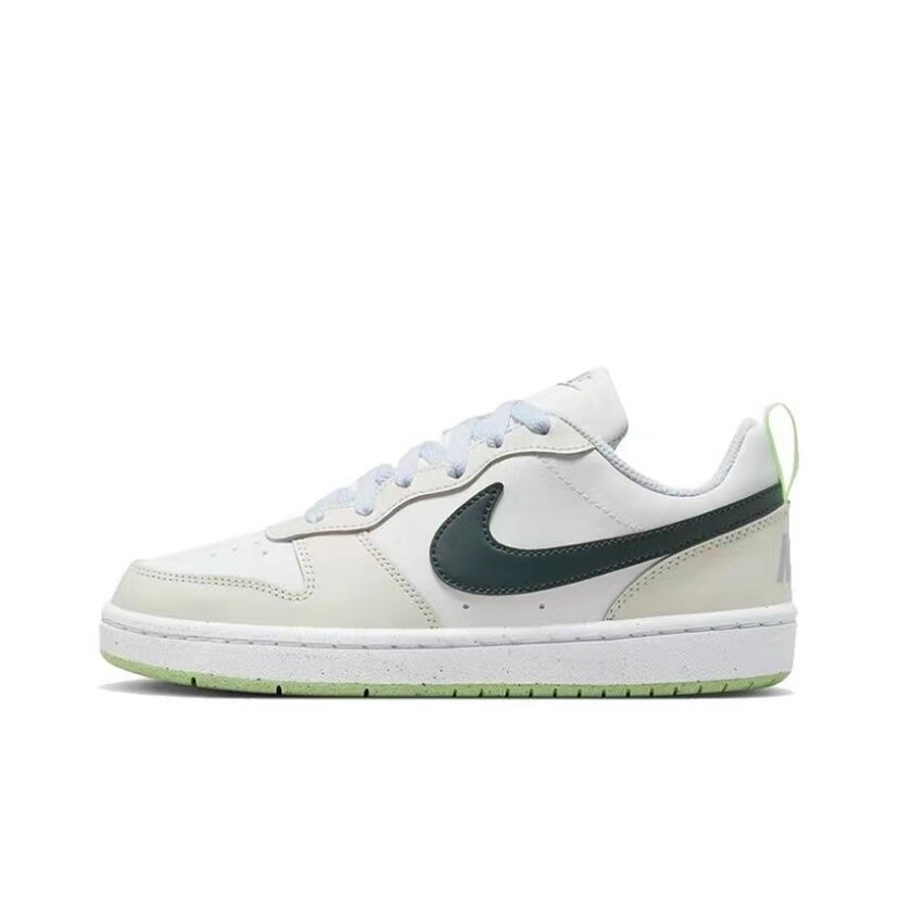 

Женские кроссовки для скейтбординга Nike Court Borough