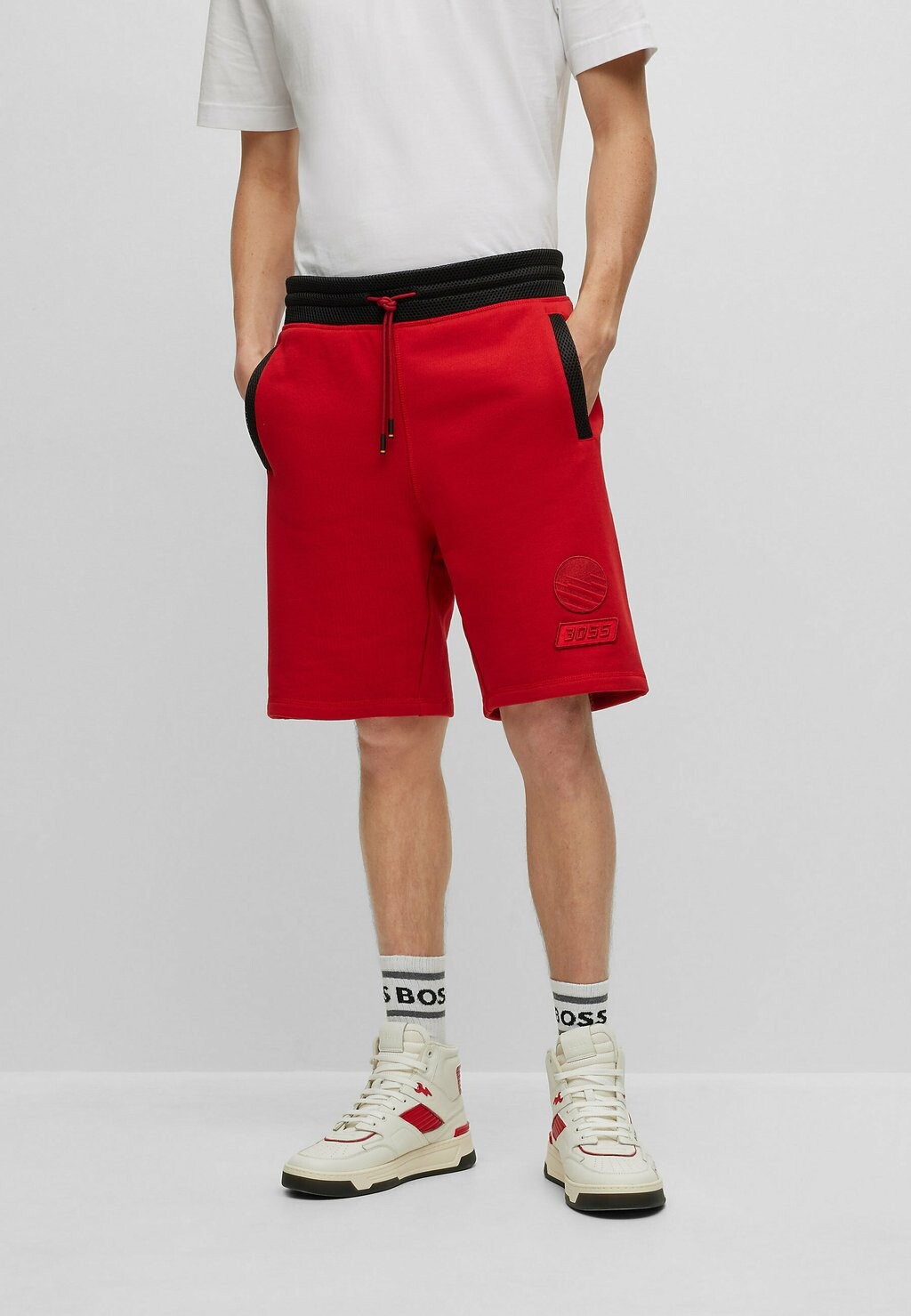 

Шорты Serace BOSS, цвет red fourteen
