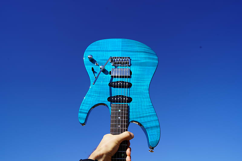 цена Электрогитара Ibanez Signature MMN1 Martin Miller - Transparent Aqua Blue 6-String Electric Guitar w/ Hardshell Case