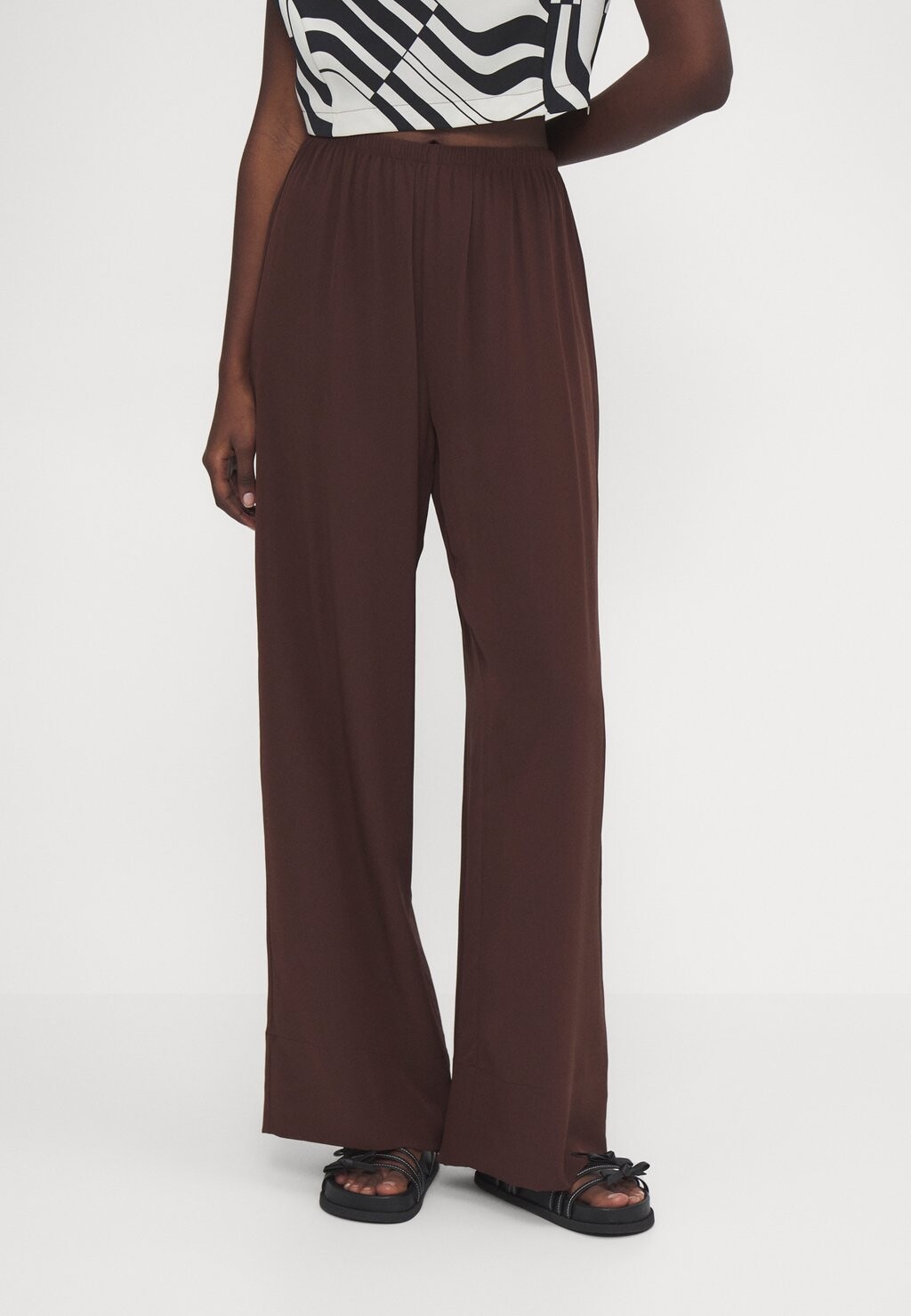 

Брюки MONFORTE PANT Faithfull the brand, темно-коричневый