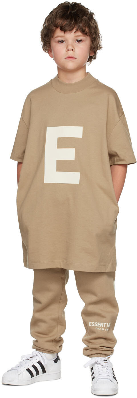 

Детская футболка Tan Big E Fear of God ESSENTIALS