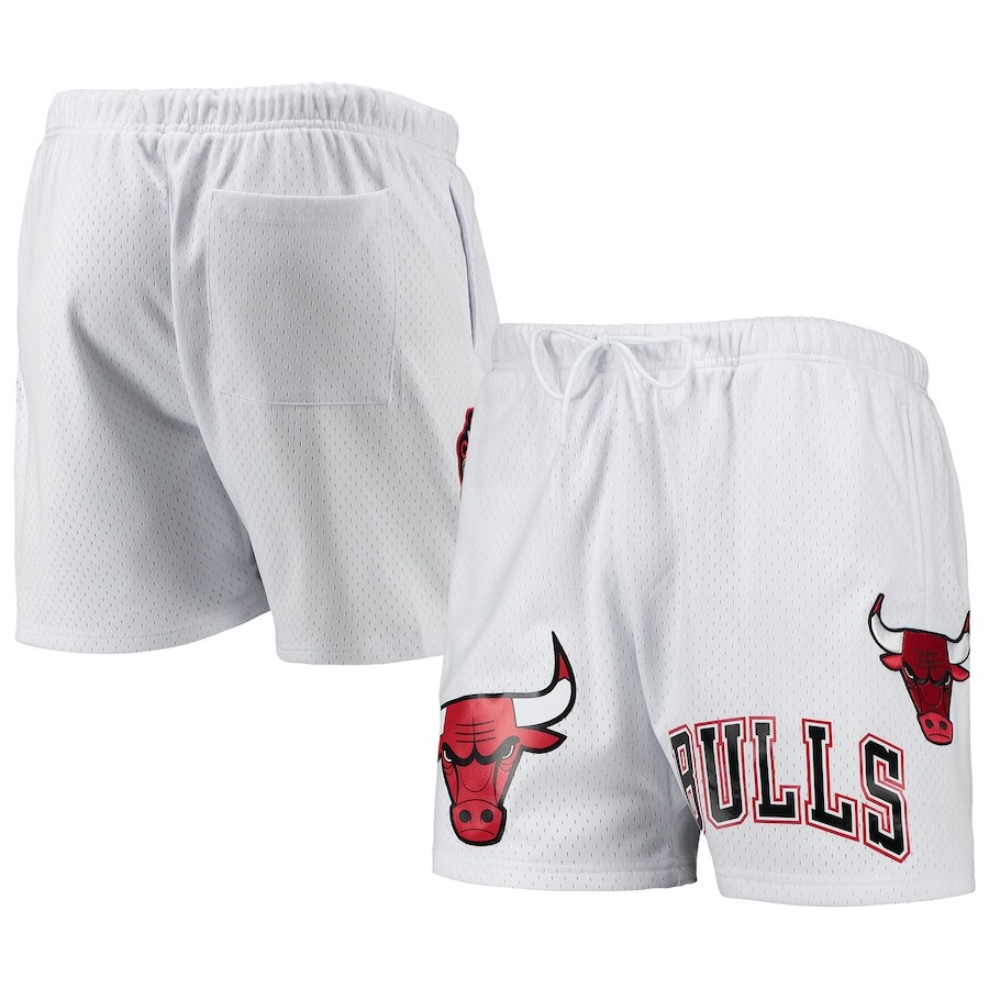 

Шорты Pro Standard Chicago Bulls, белый