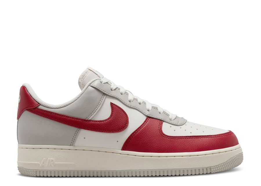 

Кроссовки Nike Air Force 1, цвет Gym Red Toe