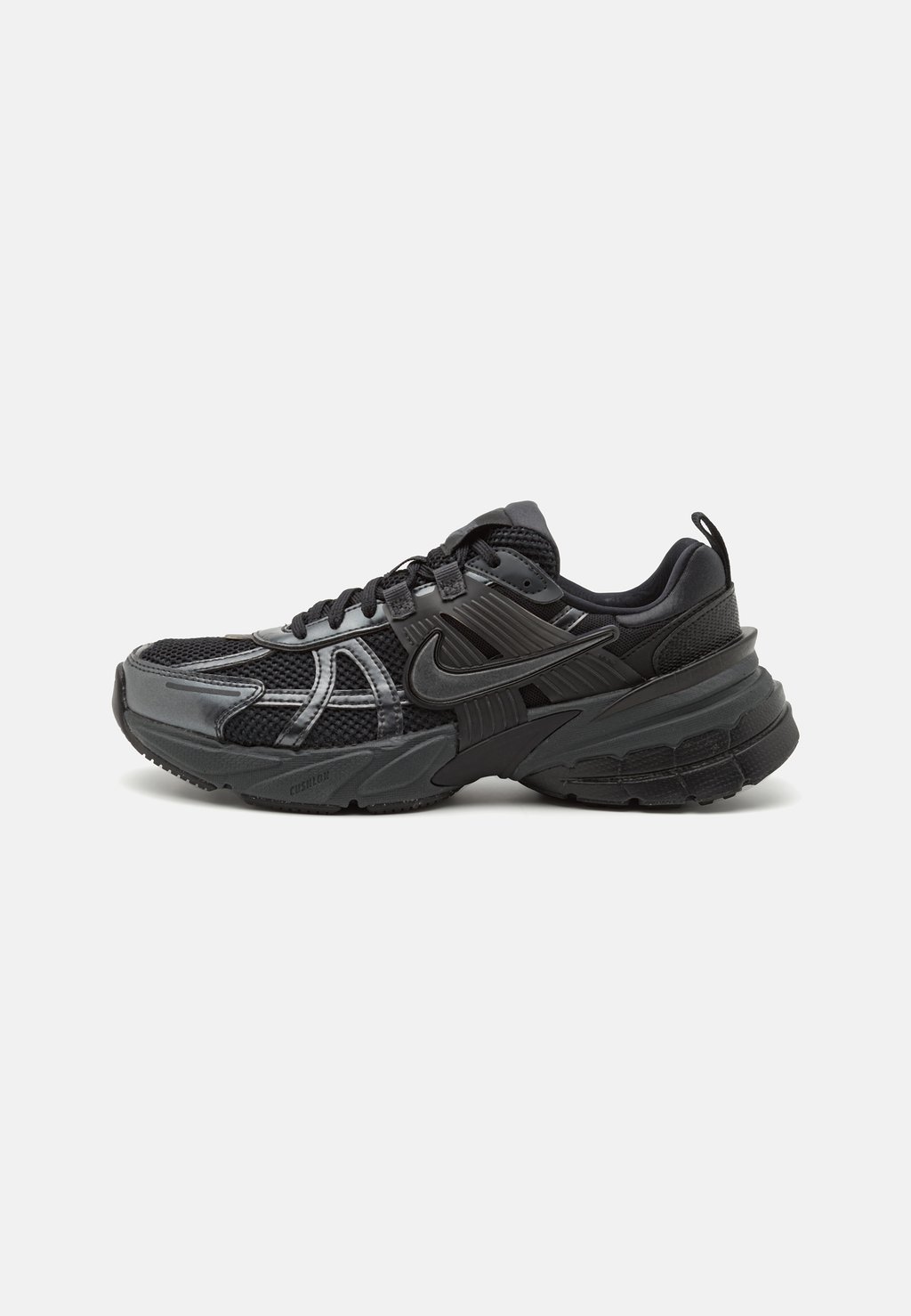 Кроссовки Nike V2K RUN, цвет black/dark smoke grey/anthracite