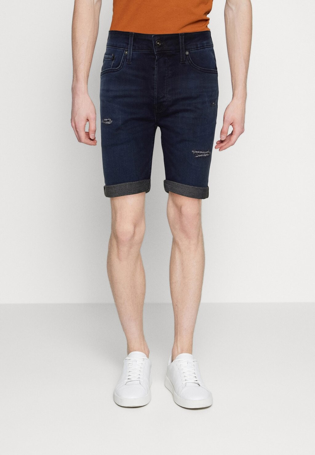 

Джинсовые шорты Jack & Jones