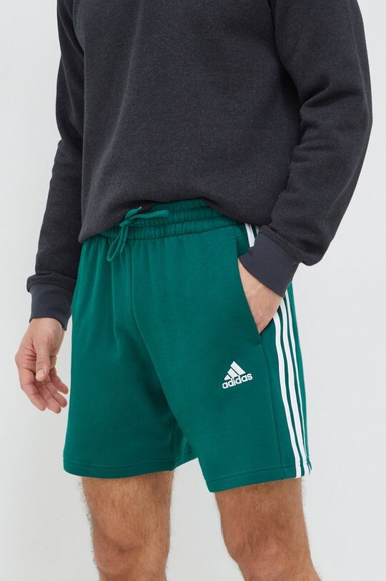 

Хлопковые шорты adidas, зеленый
