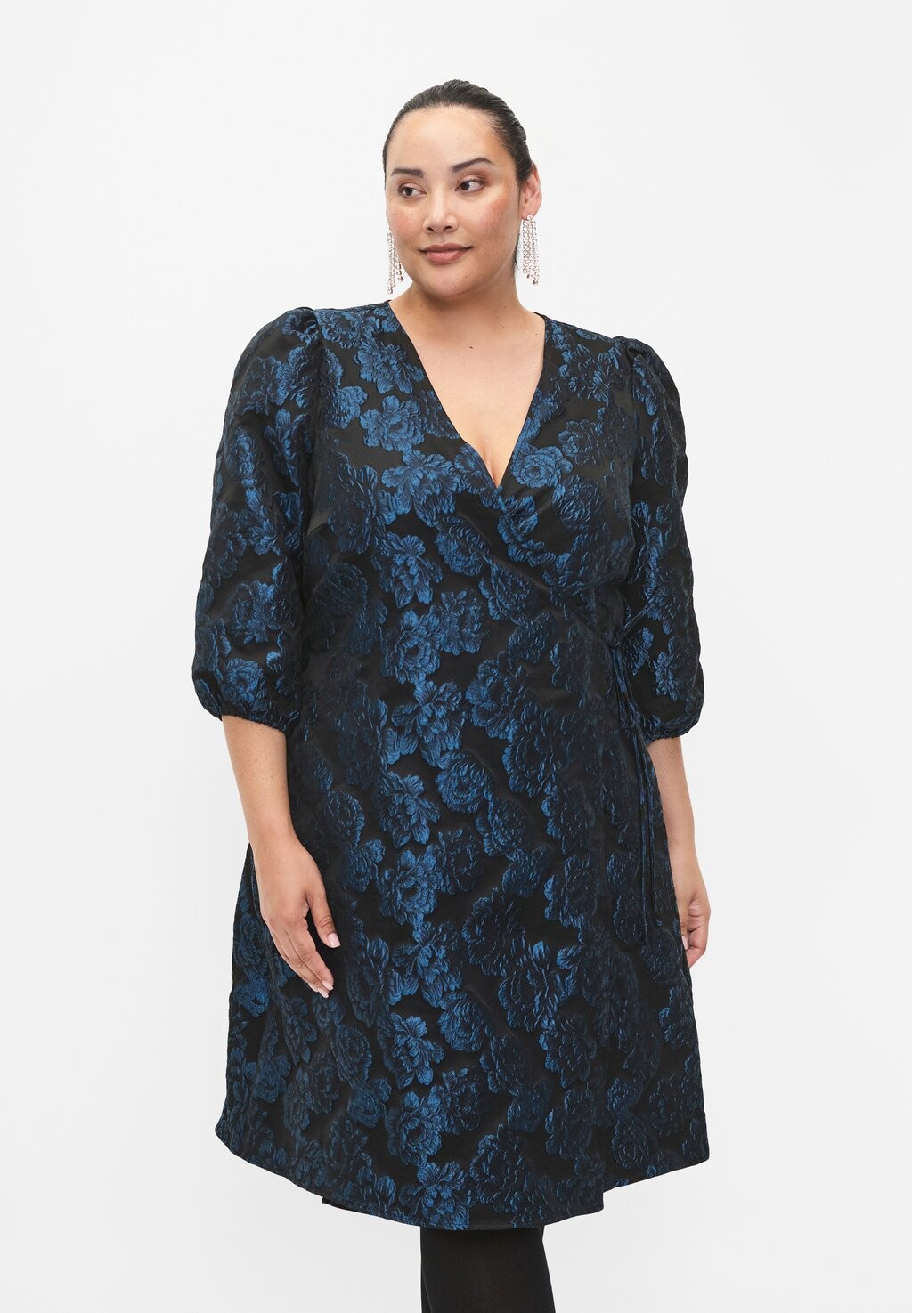 

Летнее платье Jacquard Wrap With 3 4 Sleeves Zizzi, цвет black blue