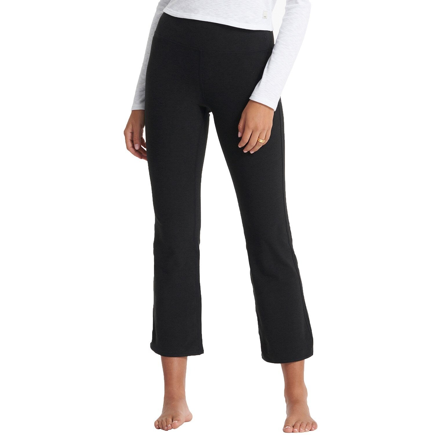 

Брюки Vuori Mid Rise Elevation Slim Bootcut, цвет Black Heather