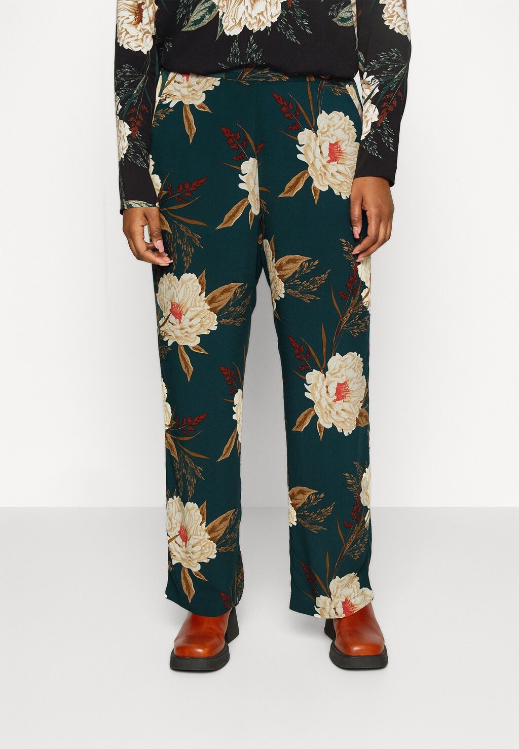 

Брюки Vero Moda Vmceasy Wide Pants, сосна пондероза / камиль, Зеленый