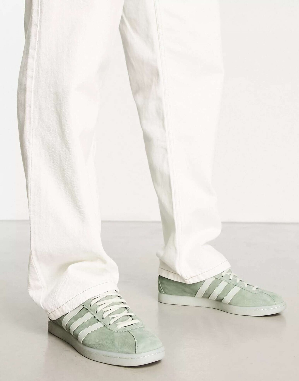 

Сумковые кроссовки adidas Originals Tobacco Gruen