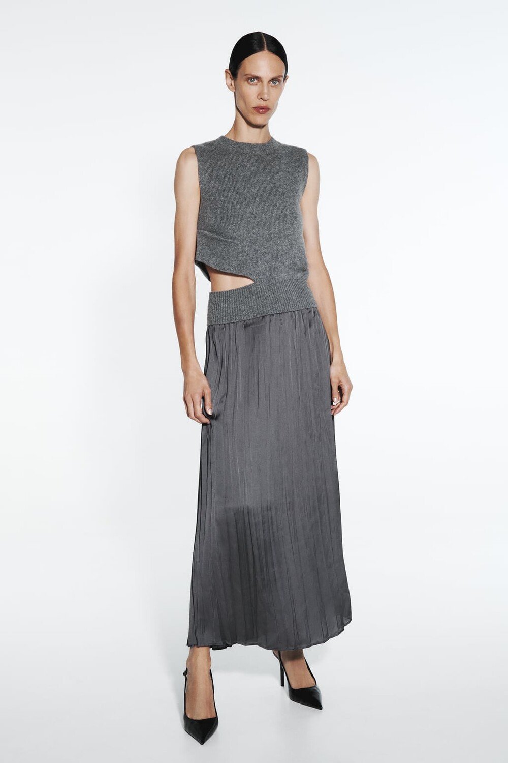 

Длинная атласная юбка ZARA, серый