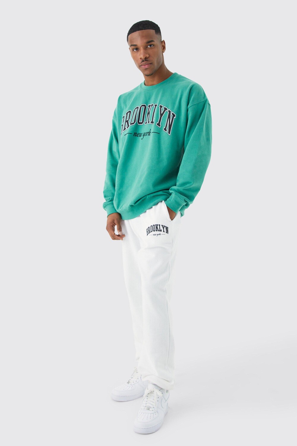 

Спортивный костюм оверсайз brooklyn nyc Boohoo, разноцветный
