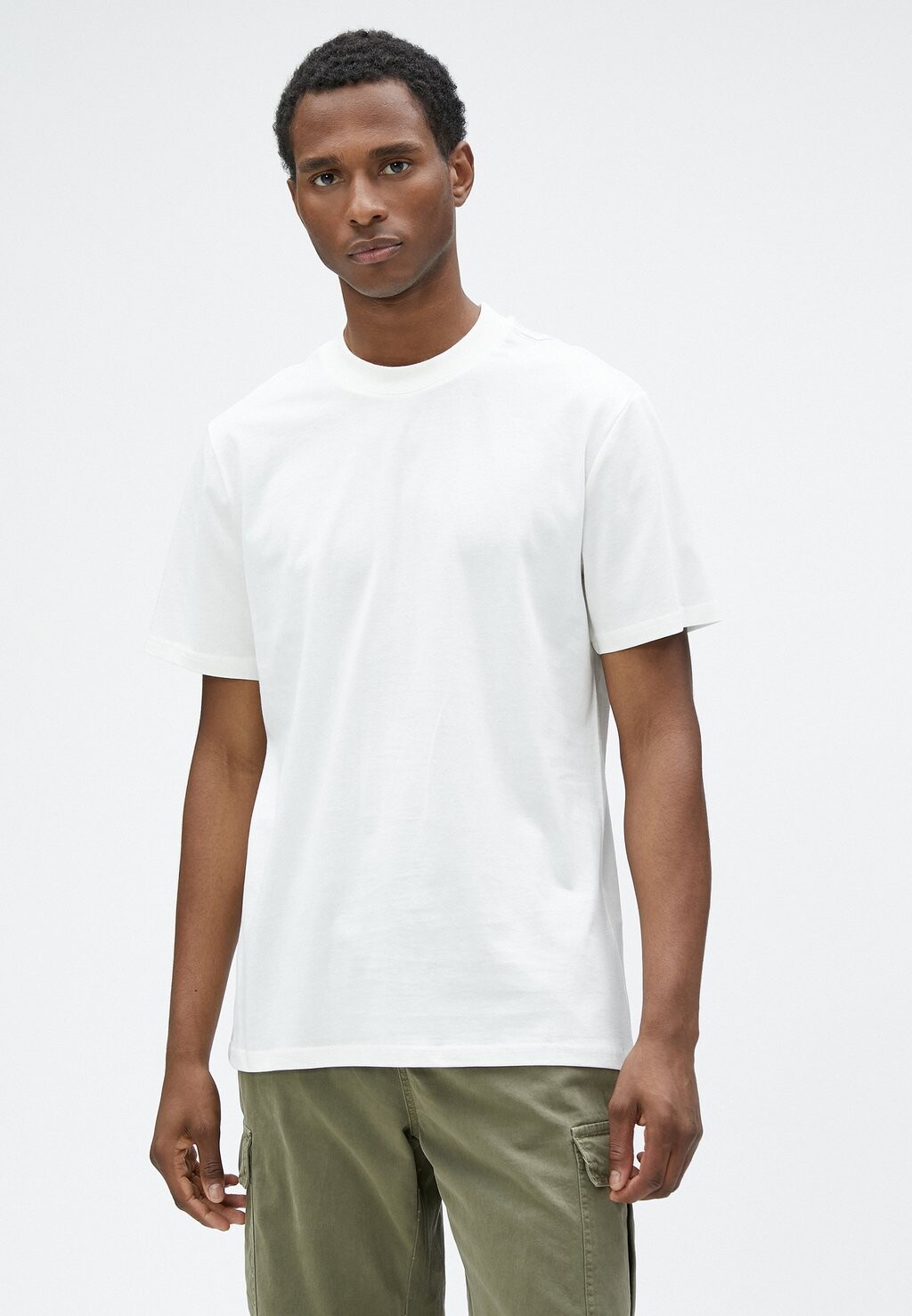 

Футболка базовая CREW NECK SHORT SLEEVE Koton, цвет white