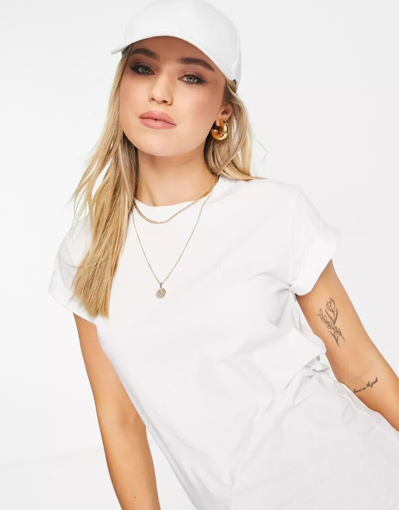 

Белая футболка с круглым вырезом ASOS Ultimate