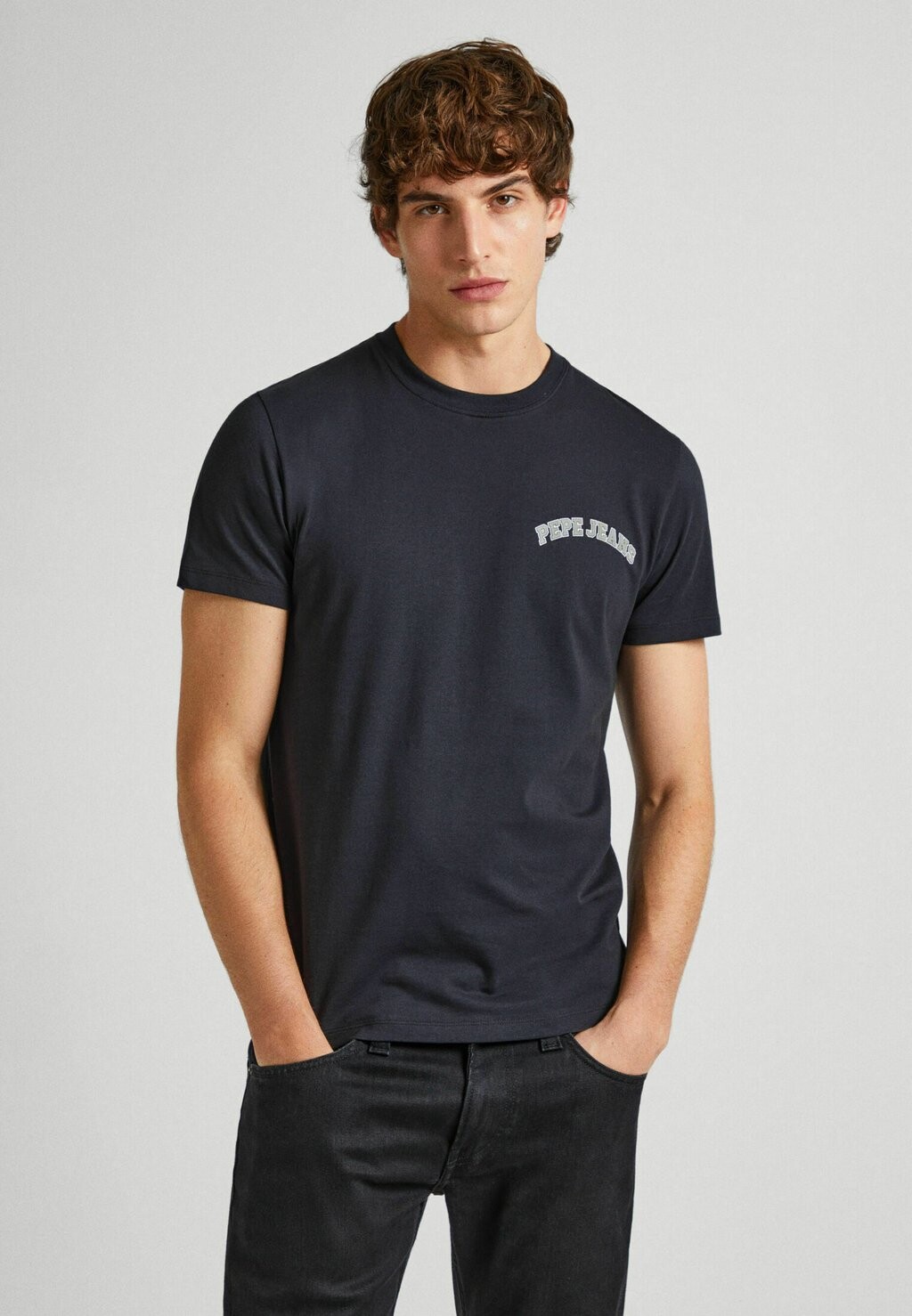 

Футболка базовая CLEMENTINE Pepe Jeans, цвет black