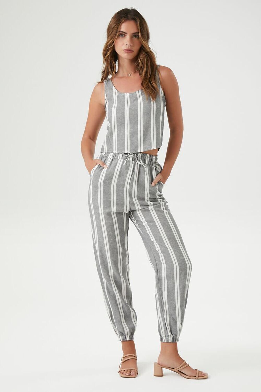 

Полосатая майка и брюки Forever 21, белый