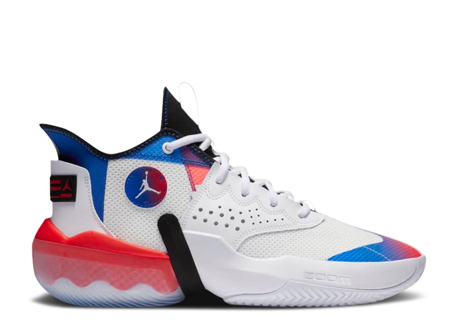 цена Кроссовки Air Jordan Jordan React Elevation 'White Infrared Royal', белый