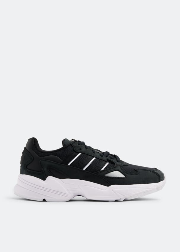 

Кроссовки Adidas Falcon, черный