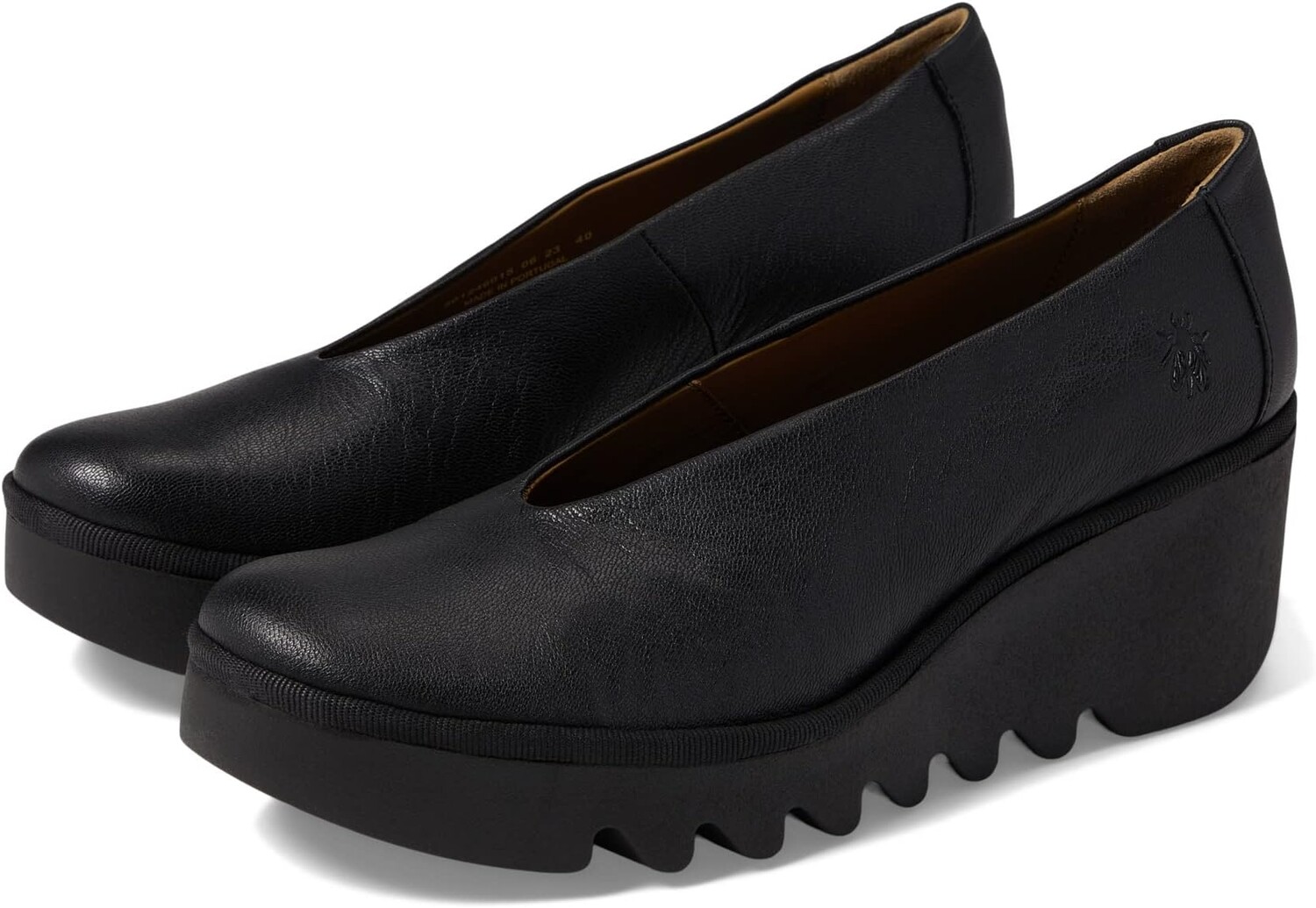 

Туфли на танкетке BESO246FLY FLY LONDON, цвет Black Ceralin