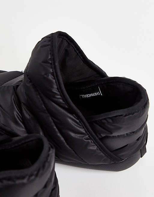 

Черные ботильоны The North Face Thermoball Traction