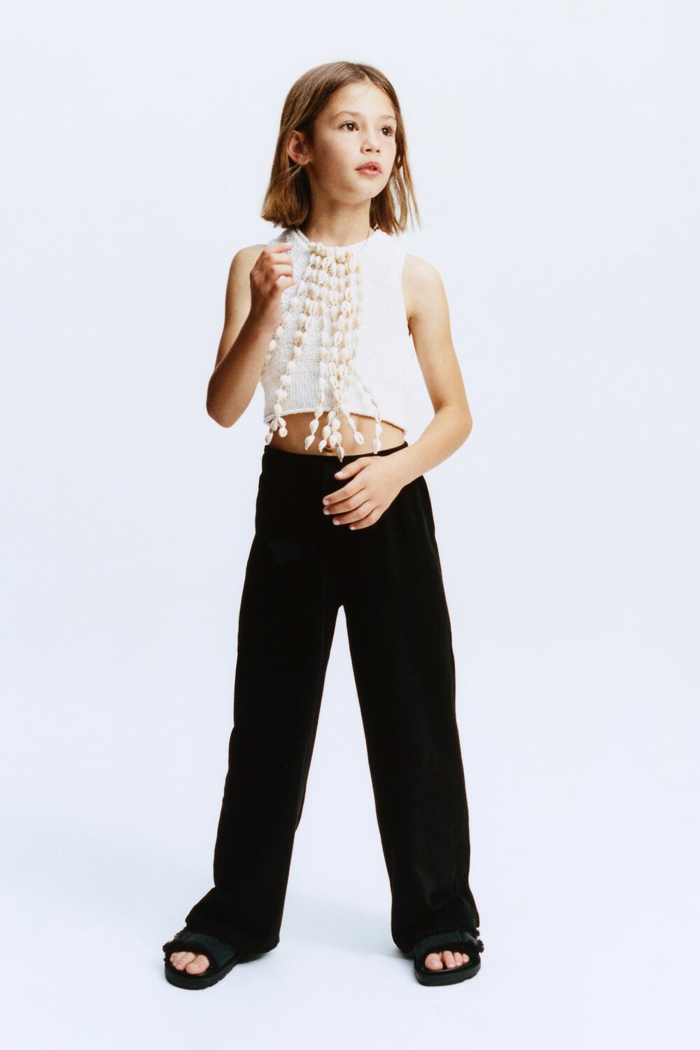 

Струящиеся брюки с лямками Zara, черный