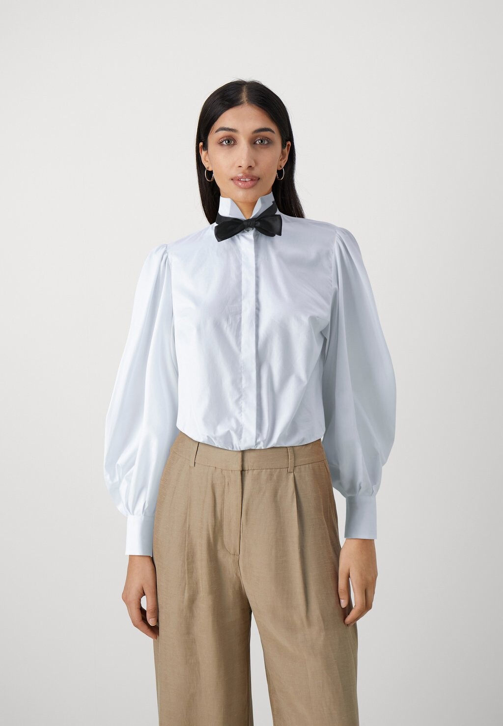 

Блузка на пуговицах WOMENS Elisabetta Franchi, белый