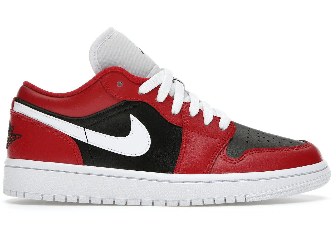 

Кроссовки Nike Air Jordan 1 Low Chicago Flip (W), крансый / белый / черный