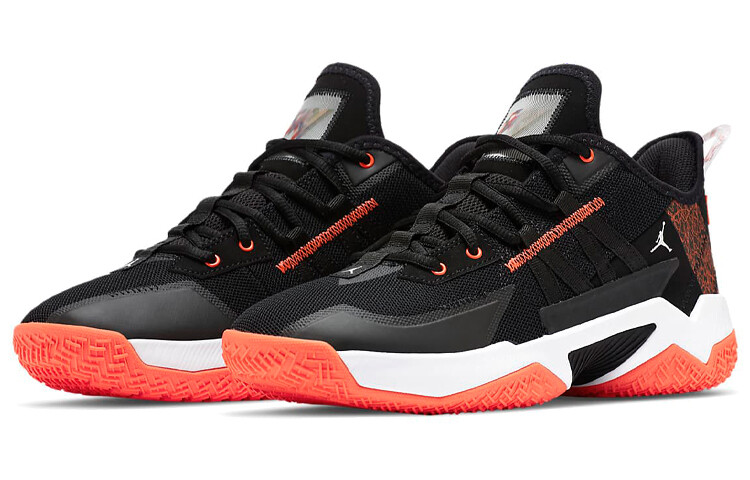 

Баскетбольные кроссовки Air Jordan One Take 2 PF Russell Westbrook2 Competition черный/оранжевый