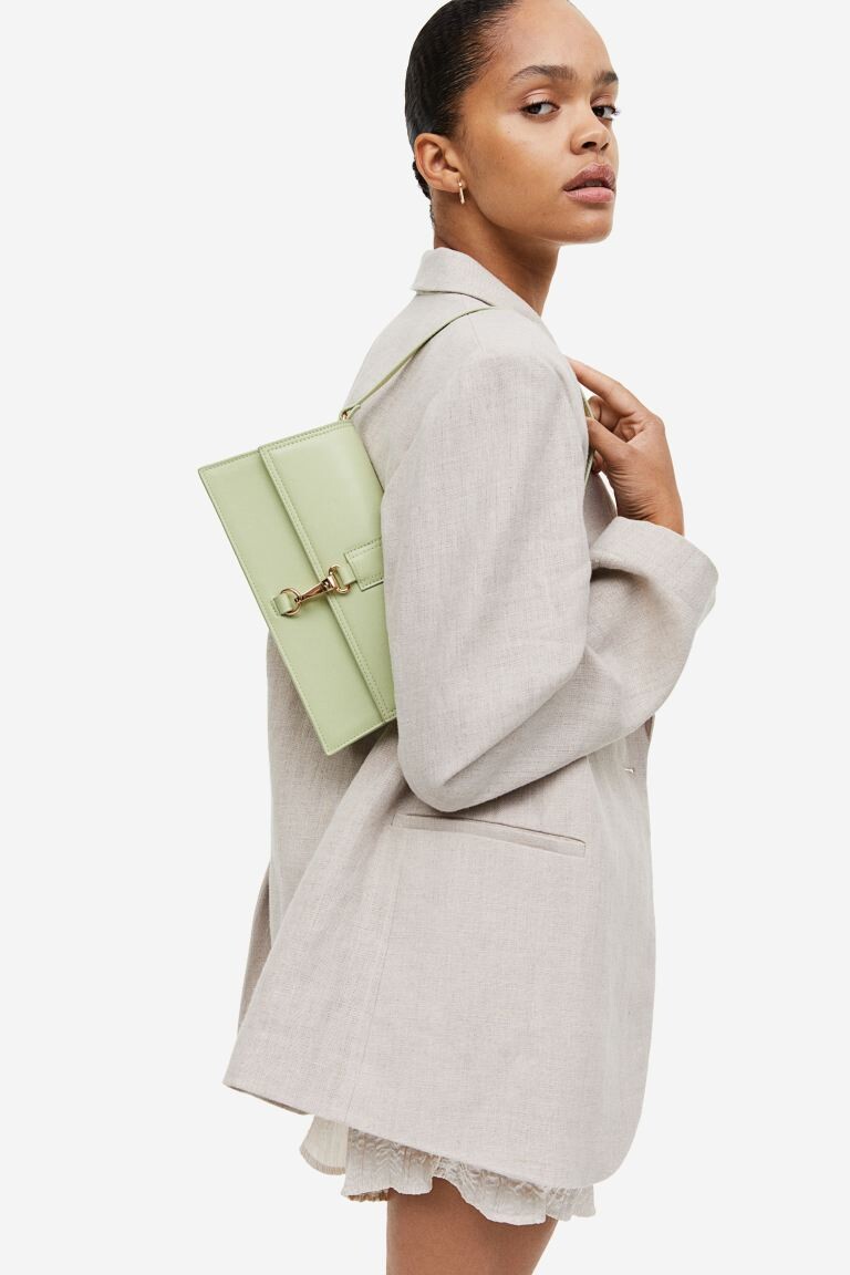 

Маленькая сумка через плечо H&M