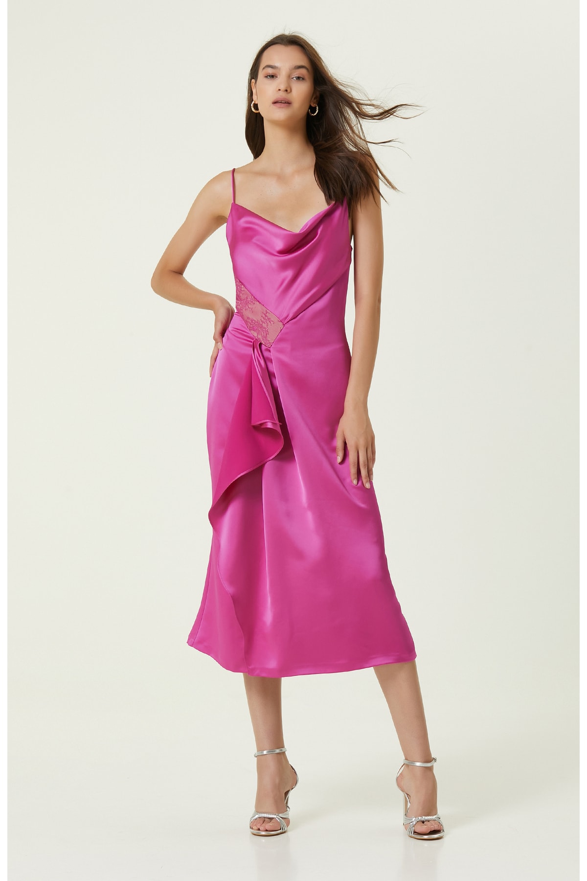 цена Длинное вечернее платье цвета фуксии Network, розовый
