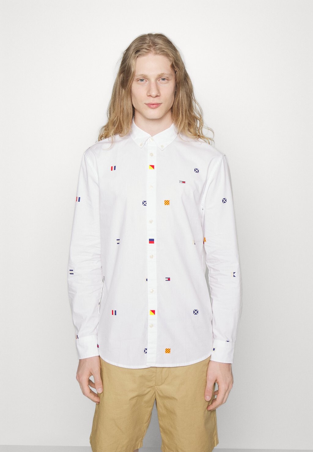 

Рубашка FLAG CRITTER Tommy Jeans, белый