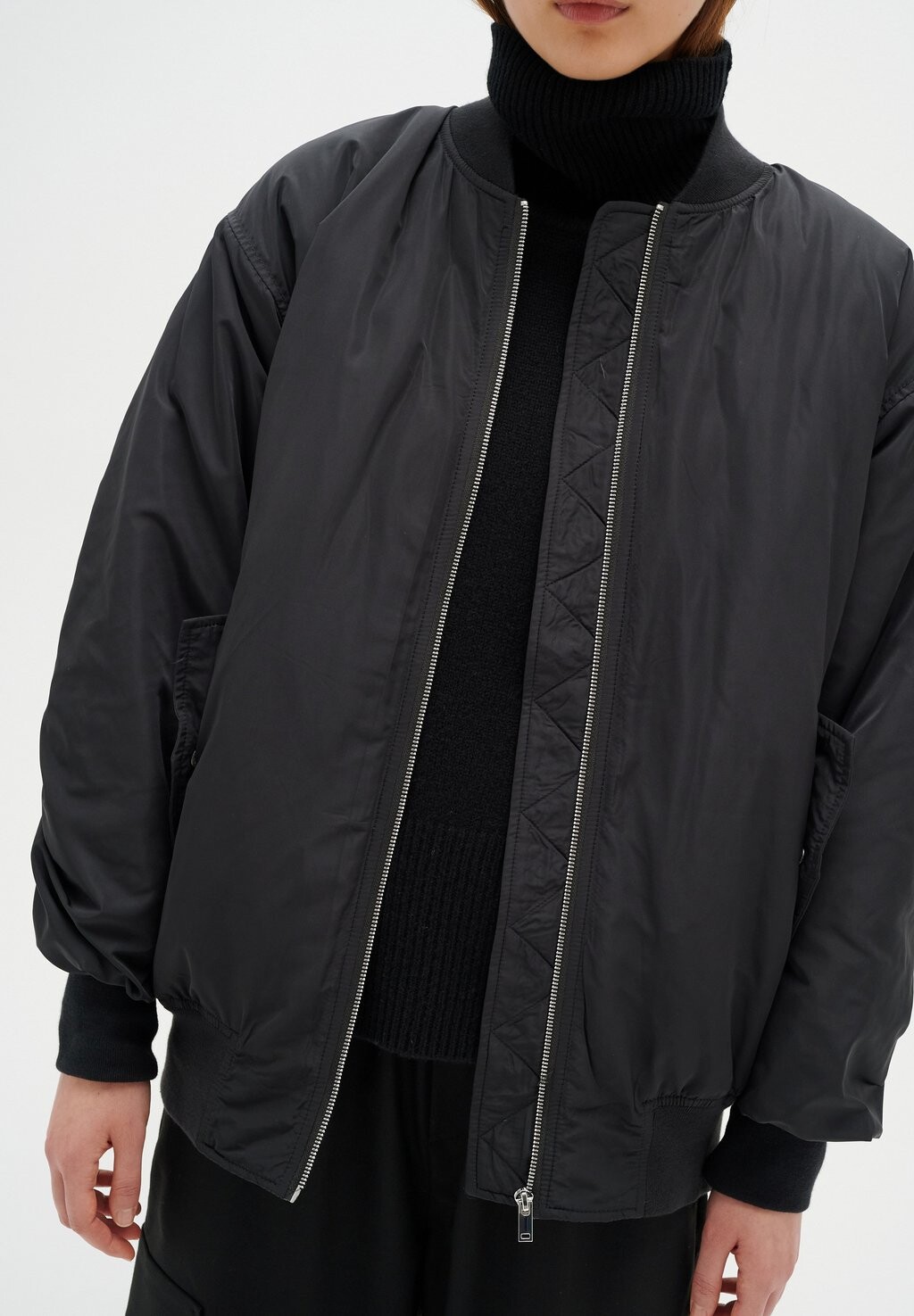 

Бомбер Chaquetas InWear PHYLLYS, черный
