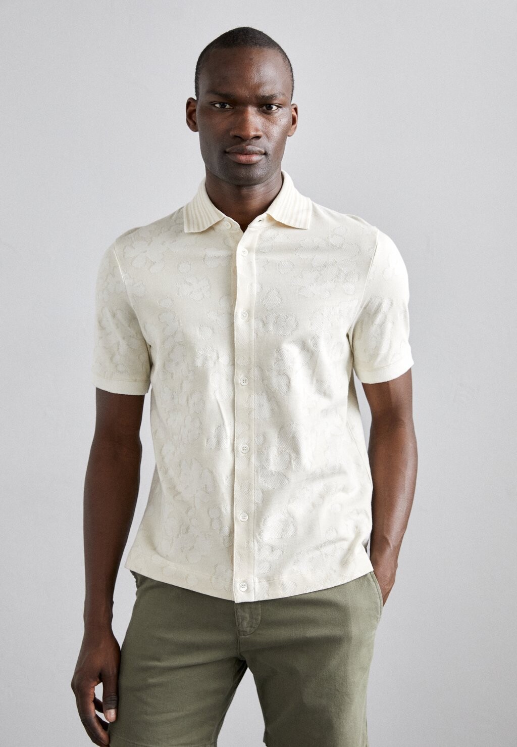

Рубашка JACQUARD Paul Smith, цвет off-white