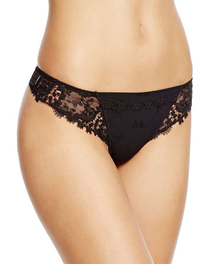 

Кружевные стринги Wish Simone Perele