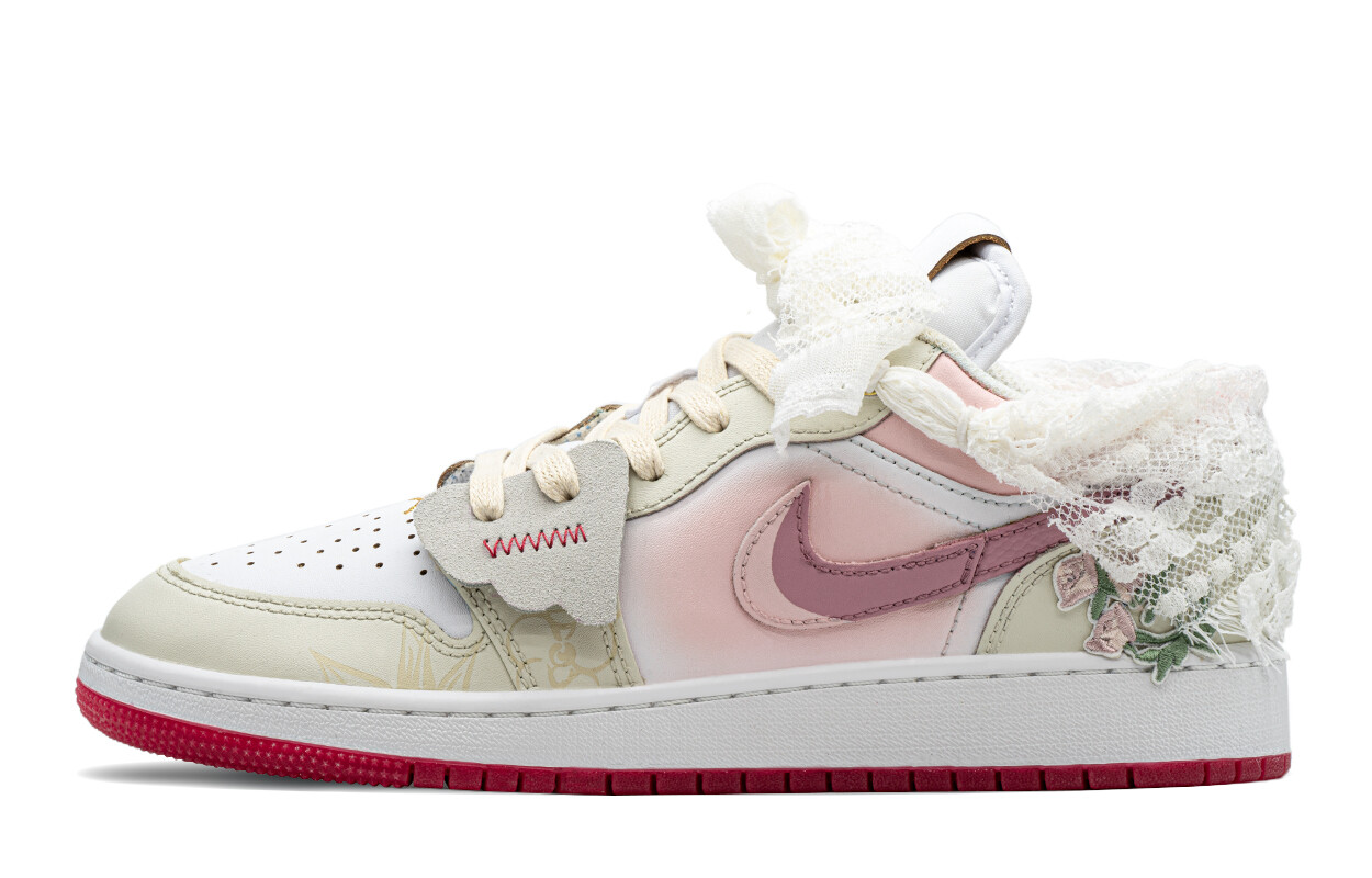 

Кроссовки Air Jordan 1 Vintage Basketball Shoes Women's Low-top White/beige/pink, розовый