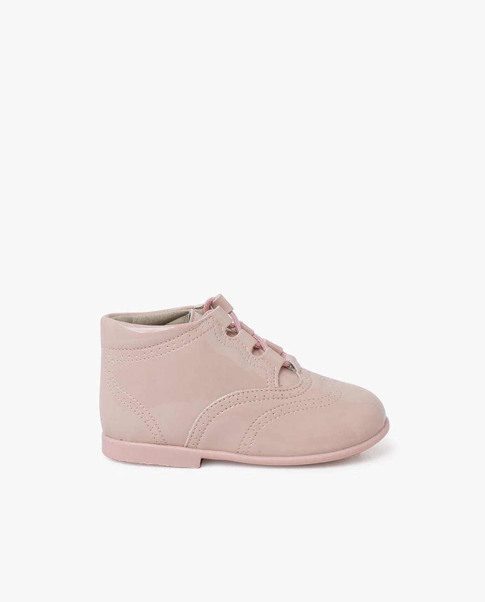 цена Английские детские туфли из лакированной кожи с кружевной застежкой Pisamonas, розовый
