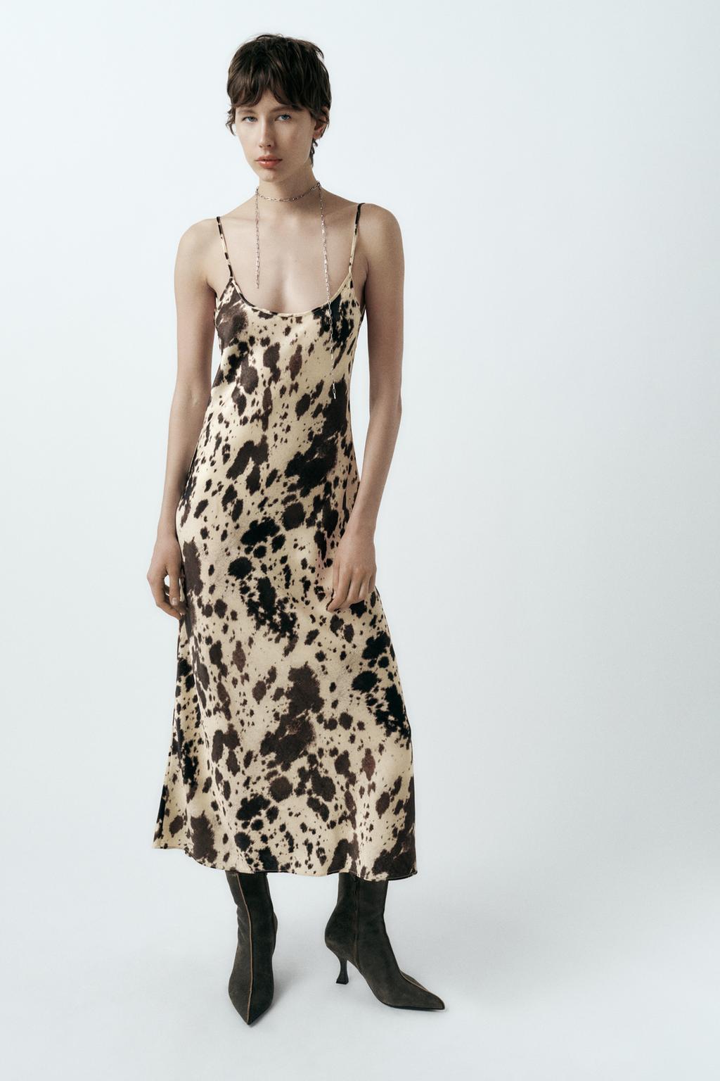 платье sans merci вискоза вечернее полуприлегающее миди открытая спина размер l бежевый Атласное платье с животным принтом ZARA, черный/бежевый