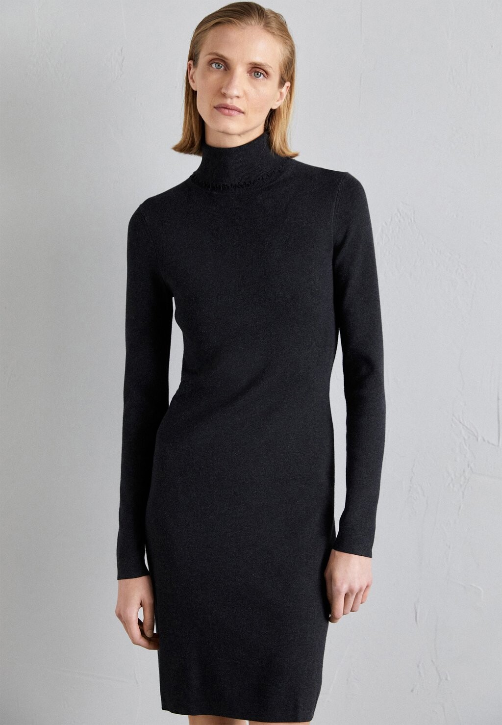 

Платье Point Filippa K ПЛАТЬЕ МОНИКА, антрацит