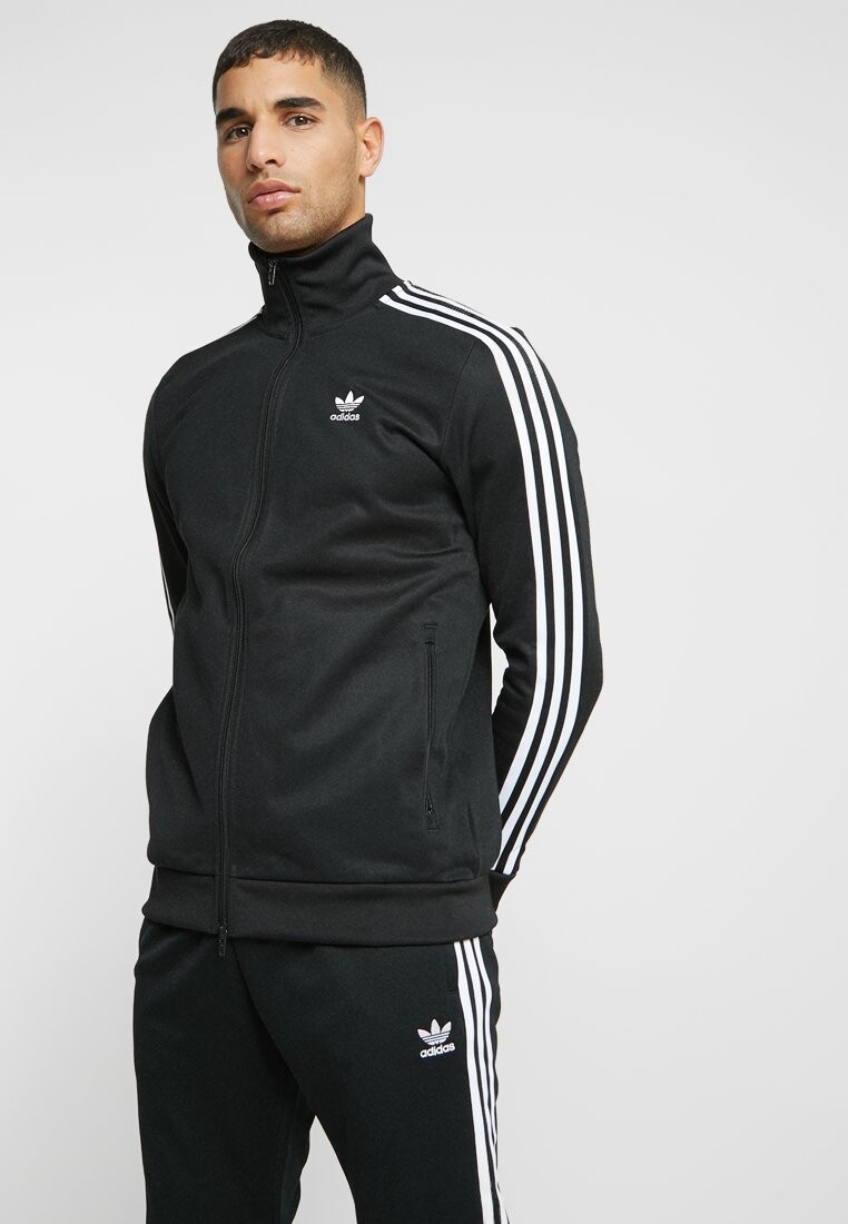 

Спортивная куртка adidas Originals, черный