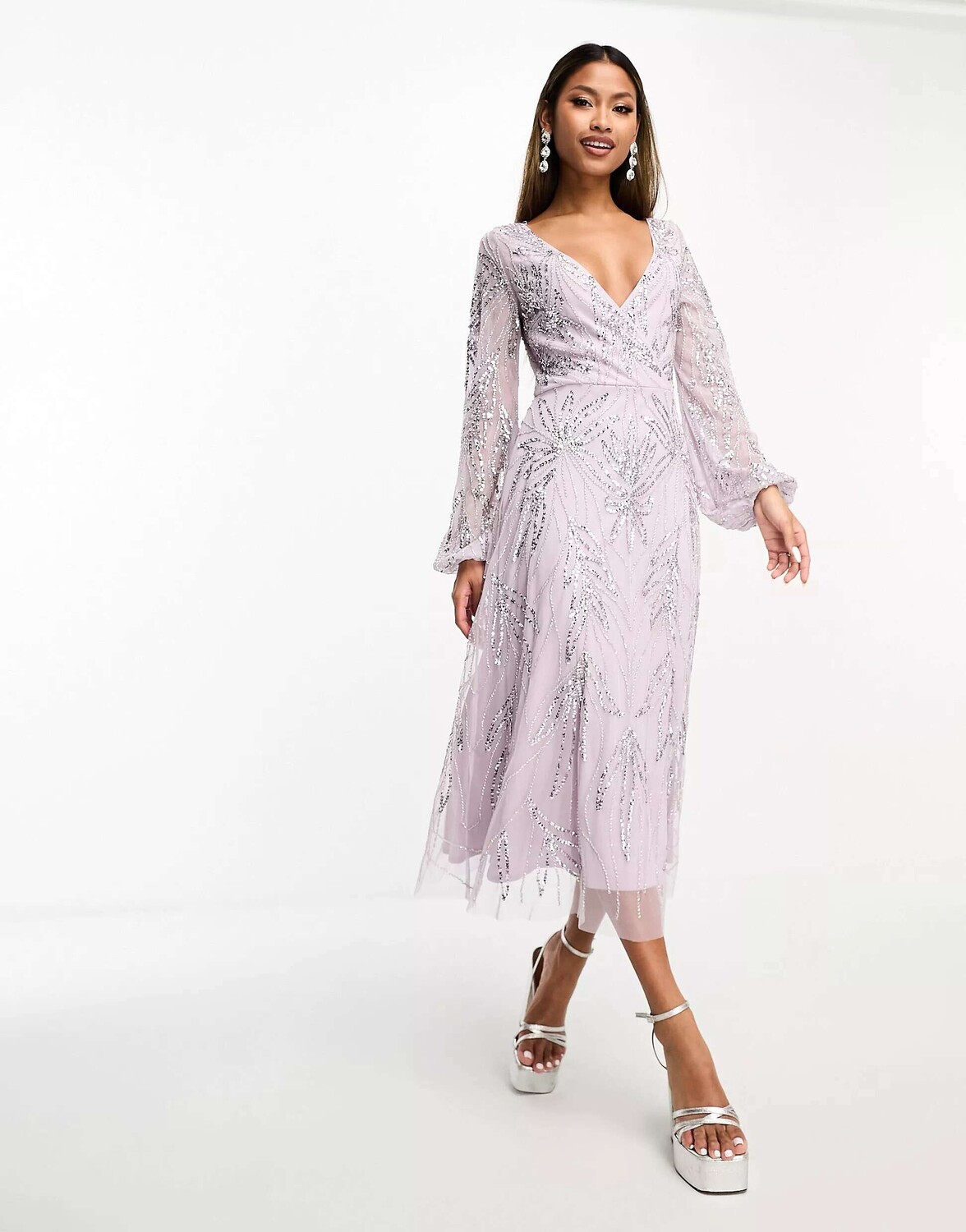 

Сиреневое платье миди с запахом и декором Beauut Bridesmaid, Фиолетовый